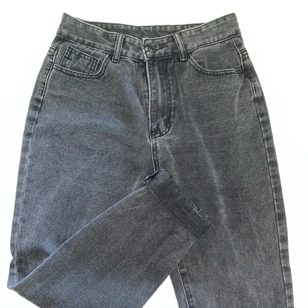 Mom fit black jeans